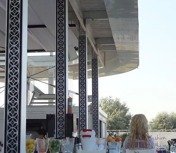 アパート Felicia *